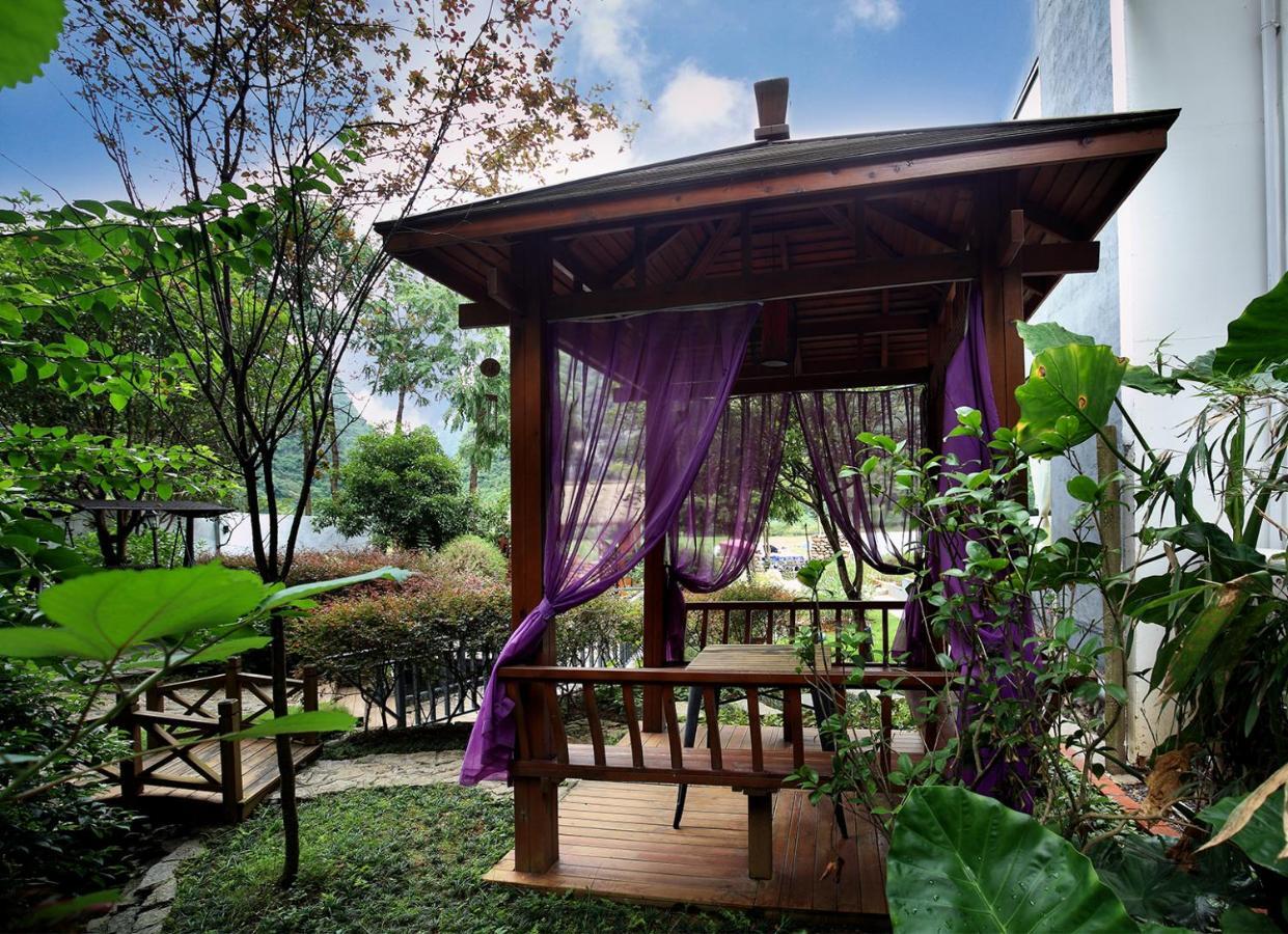 Blue Sky Hotel Yangshuo Exterior foto